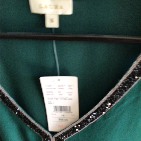 Easy, Flowy Top - Picture 3 of 4